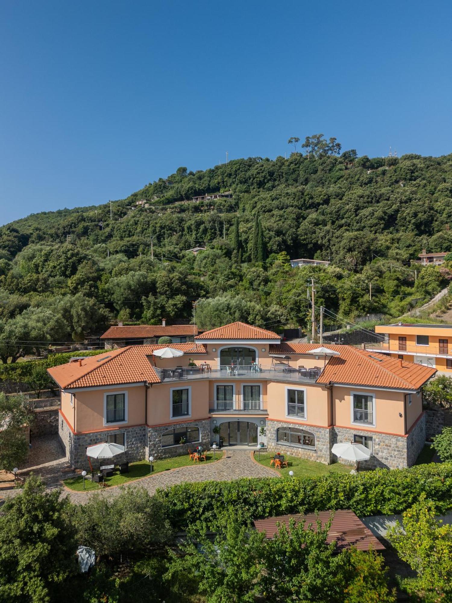 Scario Club Hotel San Giovanni a Piro Kültér fotó